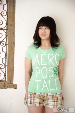 《天降女子从2楼掉下了樱花未增删翻译八重樱》