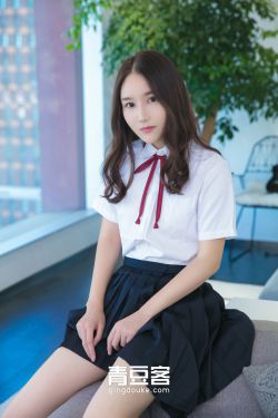 《波多野结衣之裸话情缘》